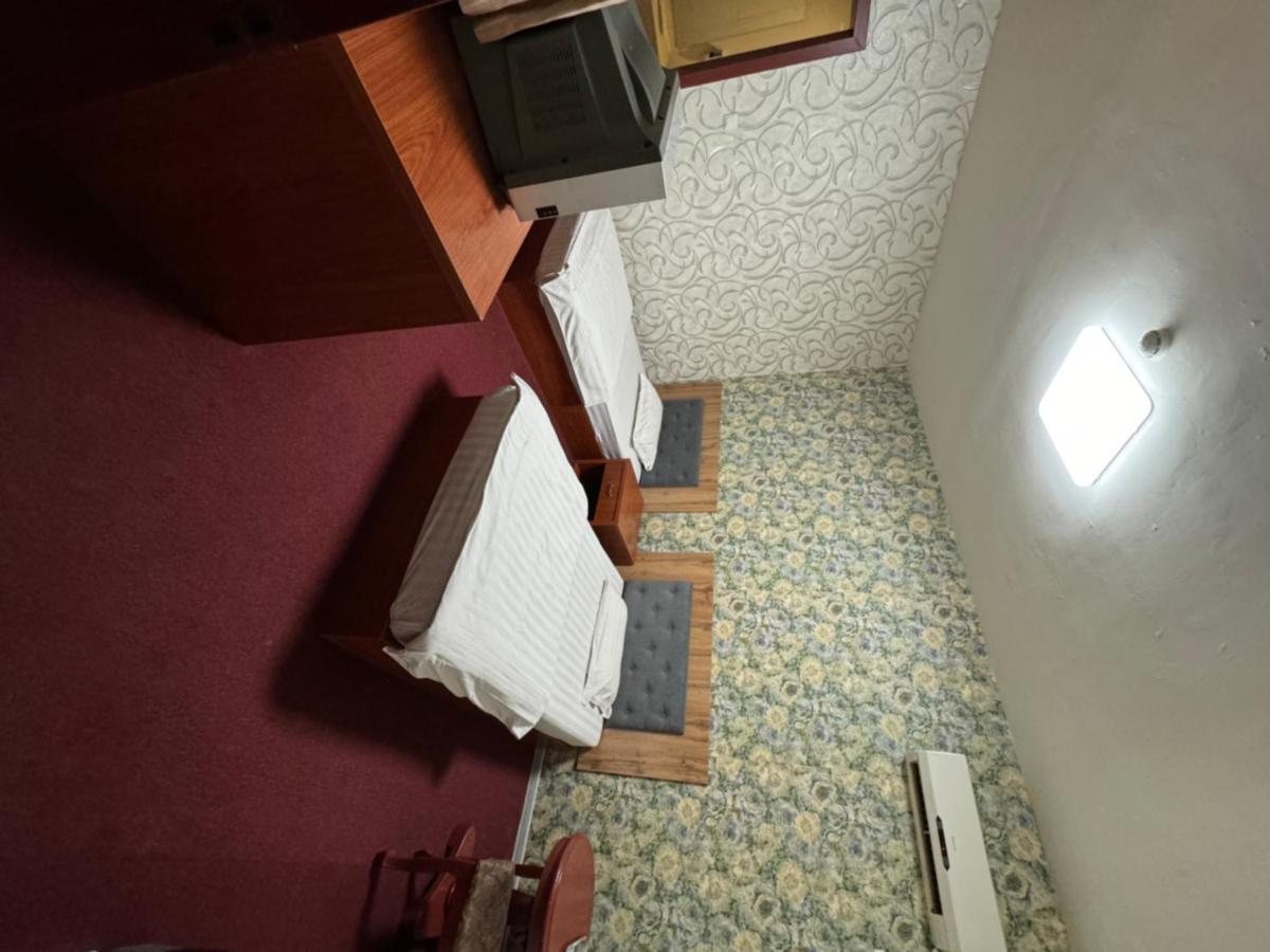 Zolotoi Drakon Hotel Almaty Ngoại thất bức ảnh