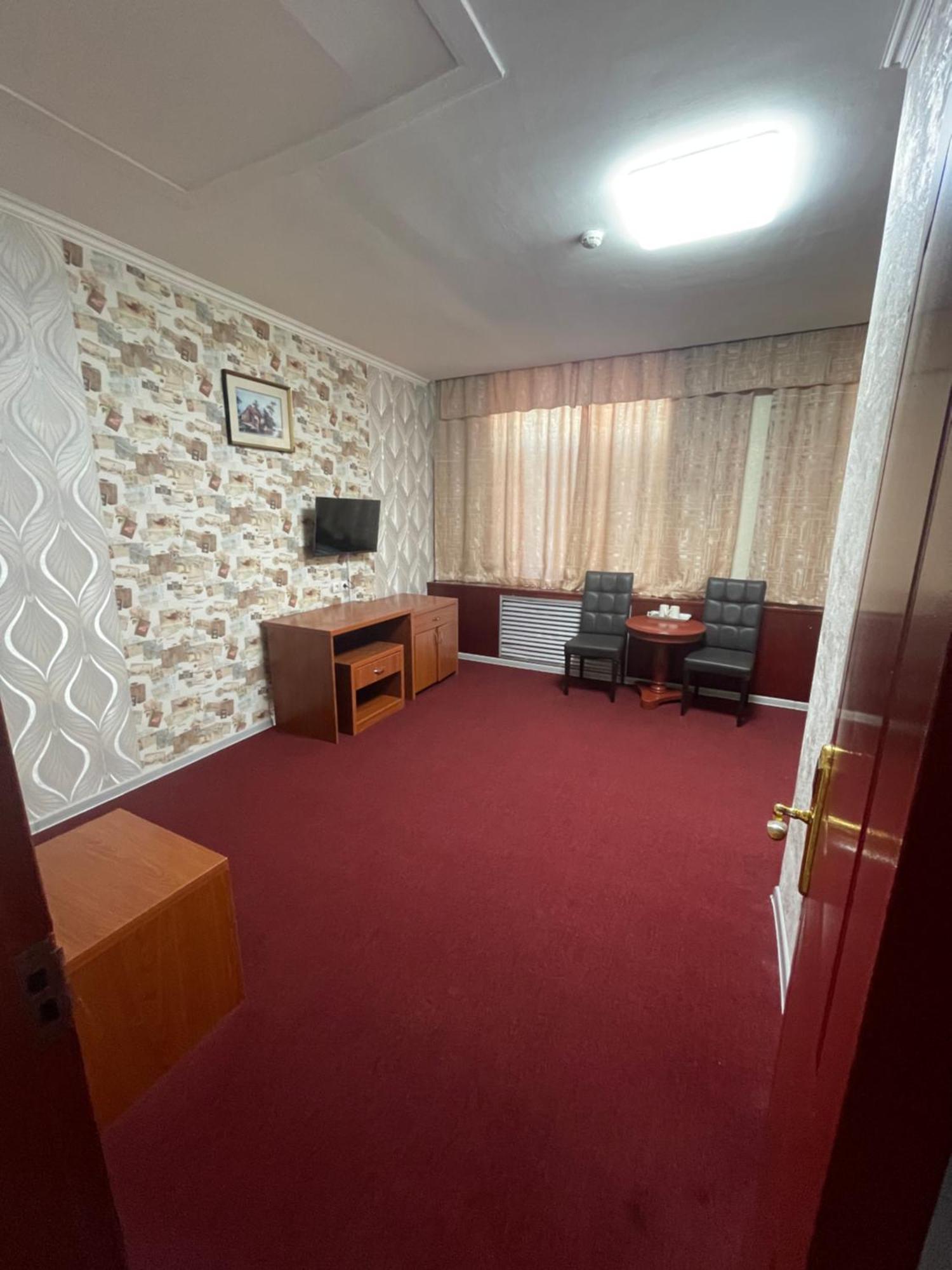 Zolotoi Drakon Hotel Almaty Ngoại thất bức ảnh