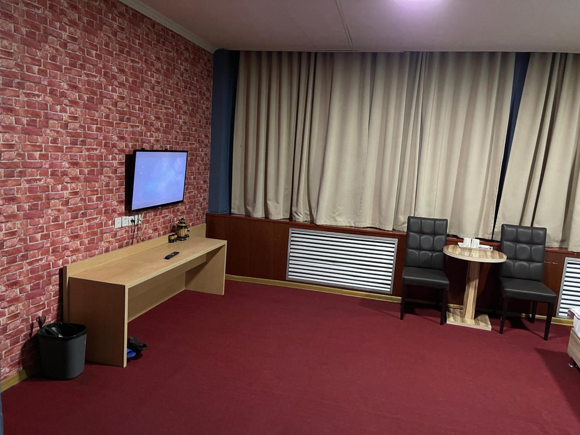 Zolotoi Drakon Hotel Almaty Ngoại thất bức ảnh