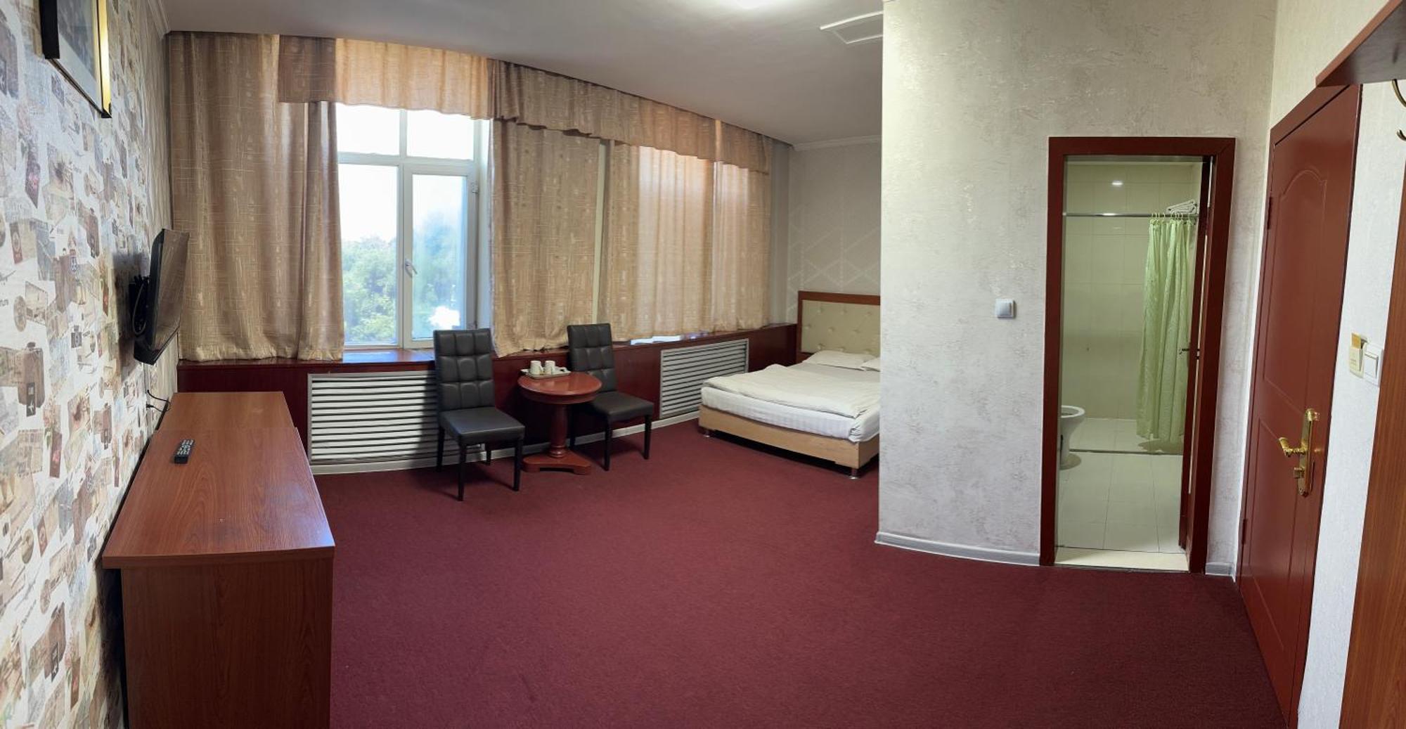 Zolotoi Drakon Hotel Almaty Ngoại thất bức ảnh