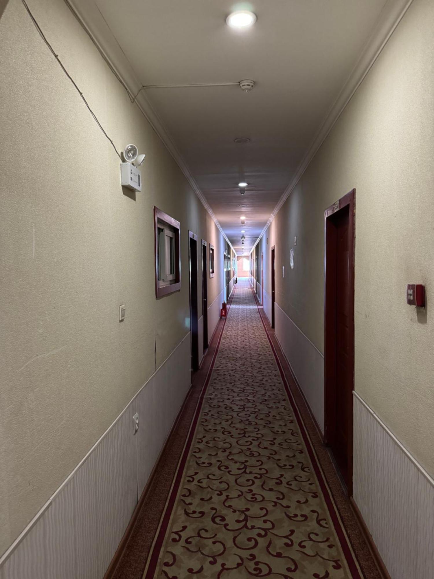 Zolotoi Drakon Hotel Almaty Ngoại thất bức ảnh