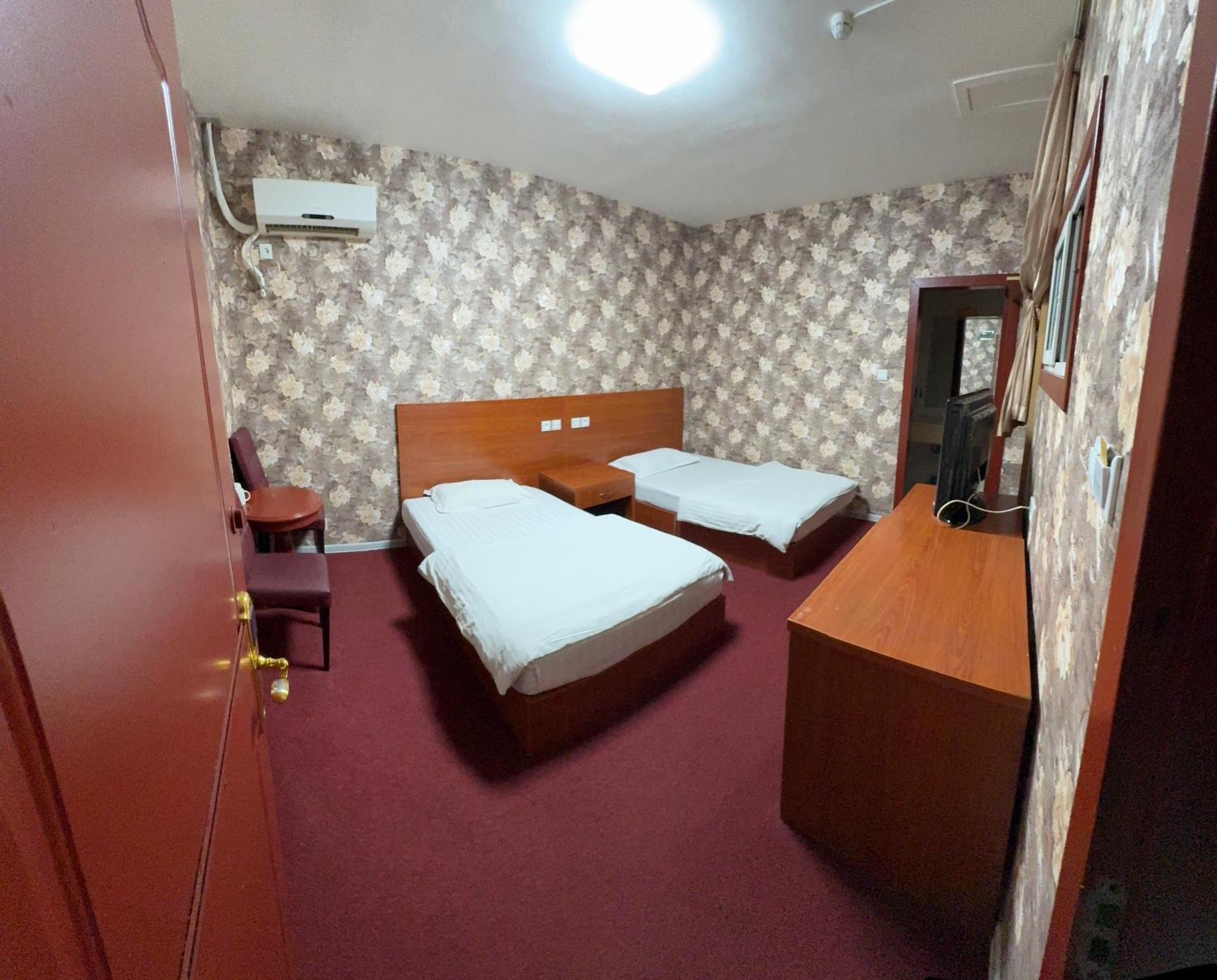 Zolotoi Drakon Hotel Almaty Ngoại thất bức ảnh